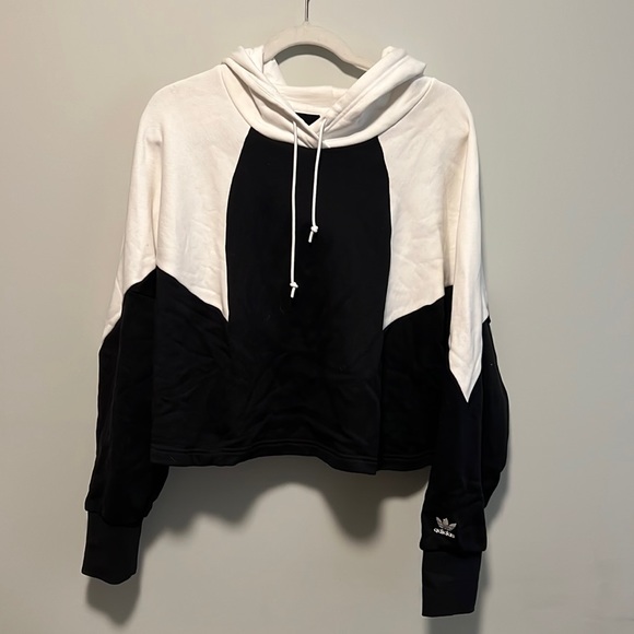 Adidas pullover hoodie - Picture 1 of 3